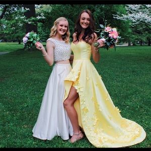 Yellow Sherri hill size 4 dress.